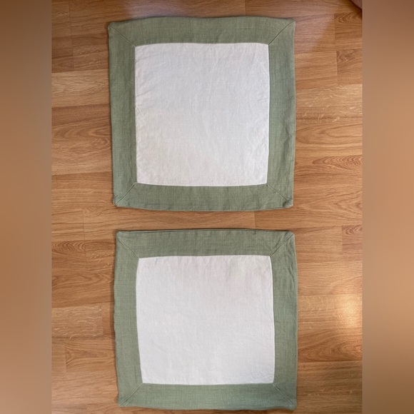 Restoration Hardware Set of 2 Sage Green and Cream 20” Linen Square Pillow Cases - Picture 1 of 6